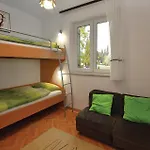 公寓 Cozy In With Kitchen