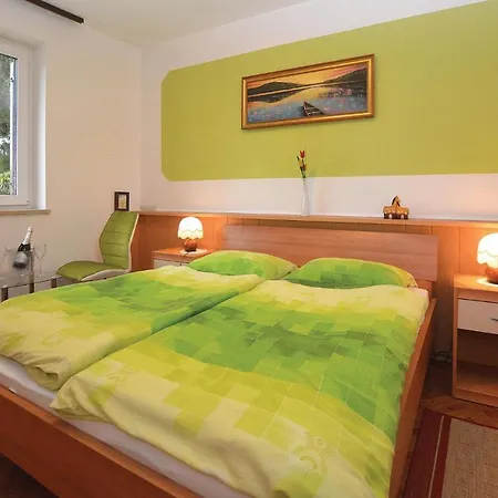 Cozy In Portoroz With Kitchen Διαμέρισμα *