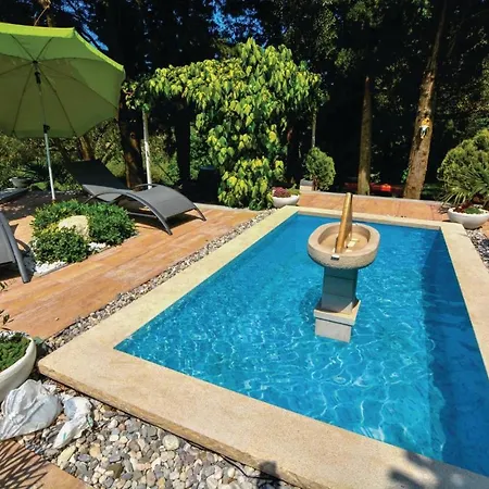 Cozy In Portoroz With Kitchen Portorož