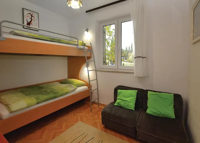 Apartment Cozy In With Kitchen